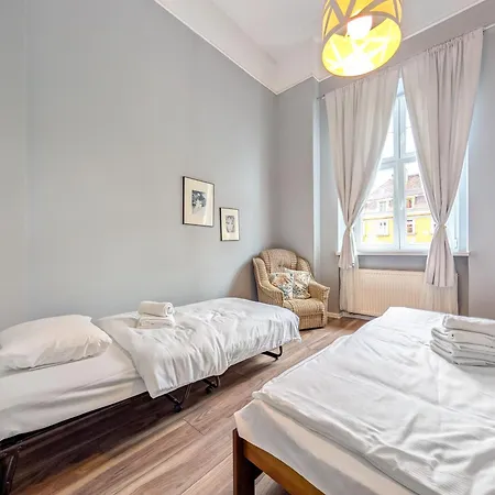 Rynek Spirit By Bookinghost *