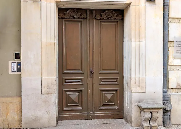 Rynek Spirit By Bookinghost *